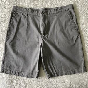 Men’s Izod Shorts size 36